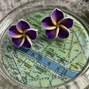 purple flower stud earrings